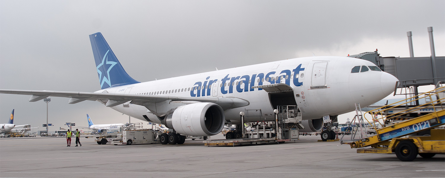 Air Transat C-GFAT