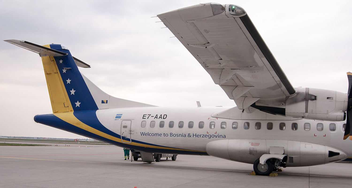 B&H Airlines E7-AAD