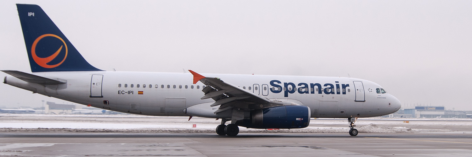 Spanair EC-IPI