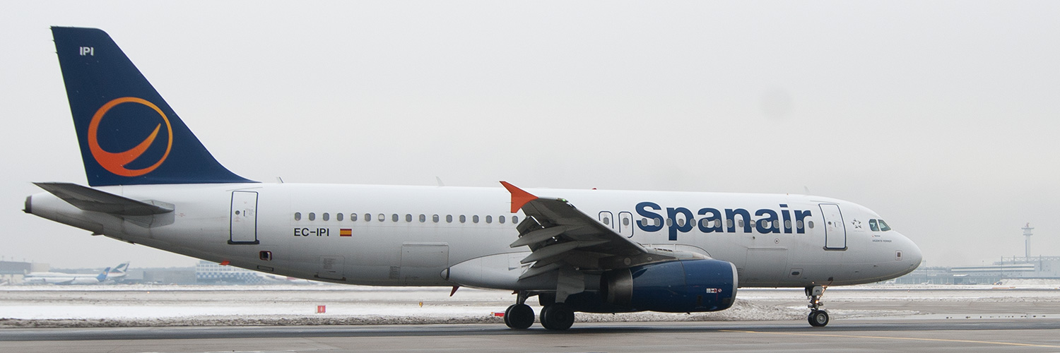 Spanair EC-IPI