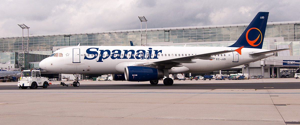 Spanair EC-JJD