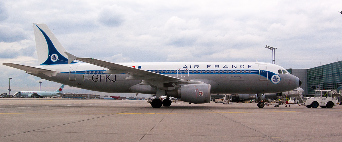 Air France F-GFKJ 