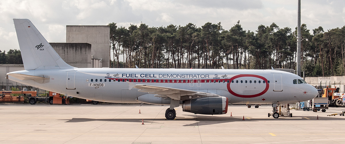 DLR Deutsche Forschungsanstalt fur Luft und Raumfahrt, Fuel Cell Demo F-WWDB