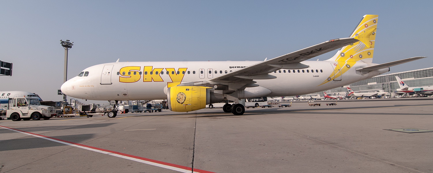 Sky Airlines TC-SKK