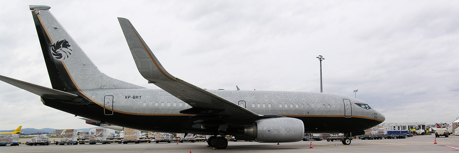 Privat Jet Longtail Aviation VP-BRT